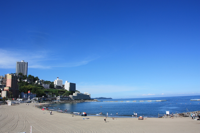 写真：熱海サンビーチ（市街地）