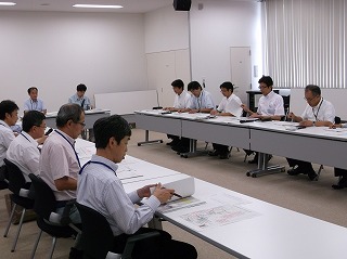 写真：熱海土木事務所円卓会議の様子