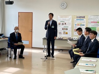 写真　市長挨拶の様子