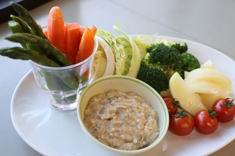 豆乳で作る！バーニャカウダ風ソース