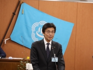 写真 市長施政方針読み上げ